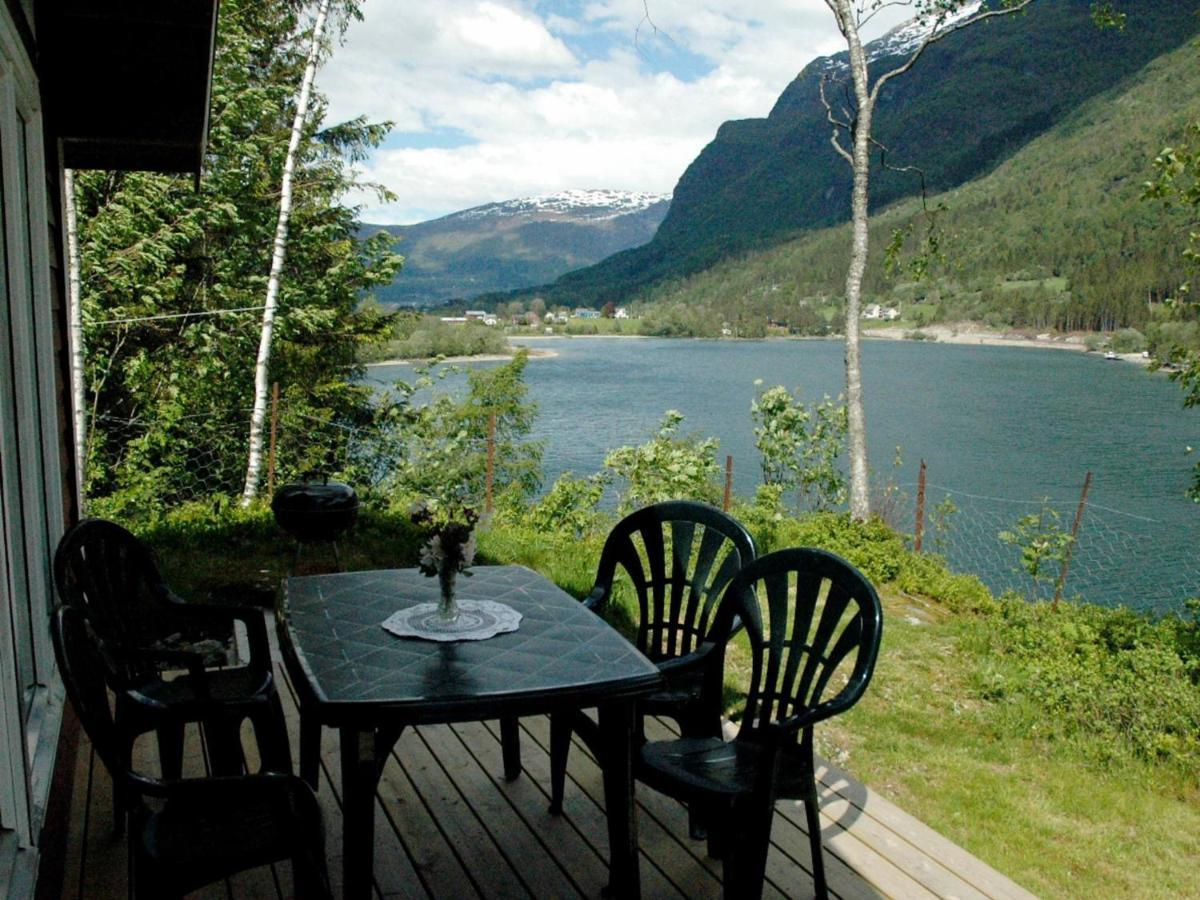Two-Bedroom Holiday Home In Olden 3 Quarto foto